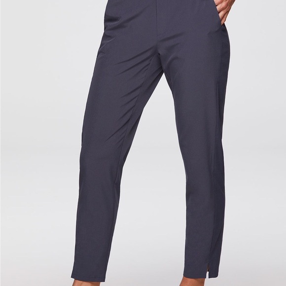 Jeans Ribcage Dritti Alla Caviglia In Velluto A Coste - Neutral | 's&reg; IT